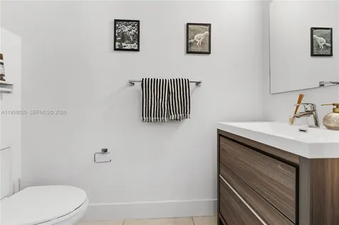 4150 N Oak Place Dania Beach FL 33314