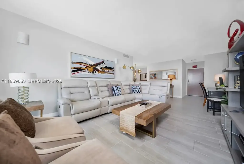 3801 S Ocean Drive Hollywood FL 33019
