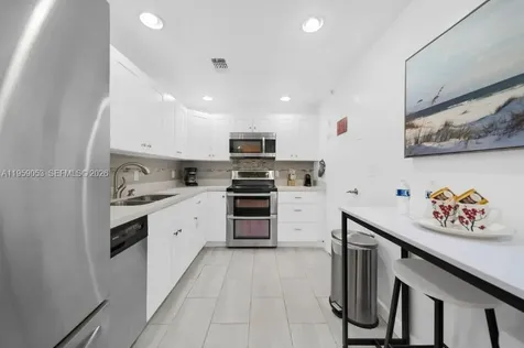 3801 S Ocean Drive Hollywood FL 33019