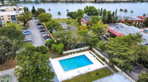 942 NE 199th Street Miami FL 33179