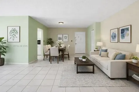 942 NE 199th Street Miami FL 33179