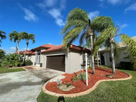 2710 Augusta Drive Homestead FL 33035