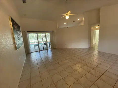 2710 Augusta Drive Homestead FL 33035