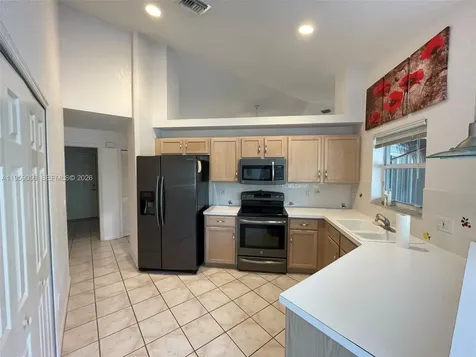 2710 Augusta Drive Homestead FL 33035