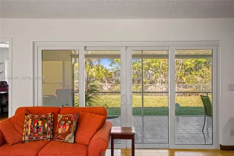 6331 SW 62nd Terrace South Miami FL 33143