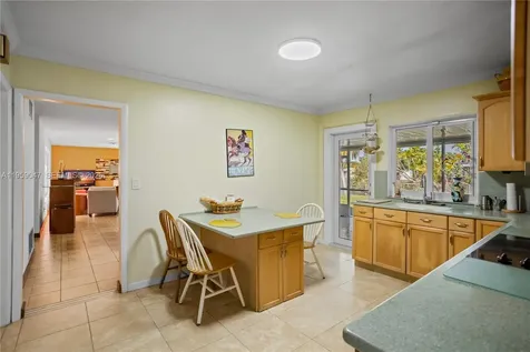 6331 SW 62nd Terrace South Miami FL 33143
