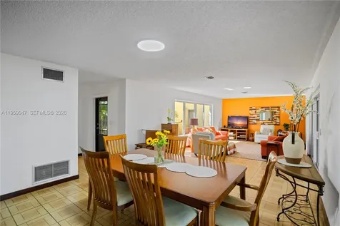 6331 SW 62nd Terrace South Miami FL 33143