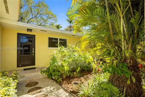 6331 SW 62nd Terrace South Miami FL 33143
