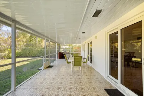 6331 SW 62nd Terrace South Miami FL 33143