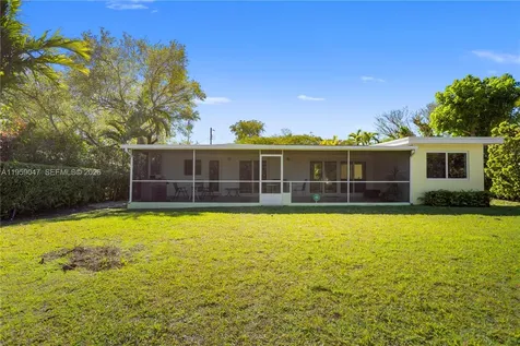 6331 SW 62nd Terrace South Miami FL 33143