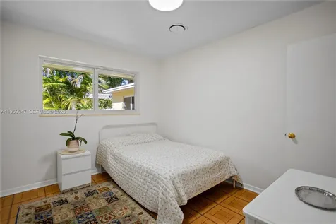 6331 SW 62nd Terrace South Miami FL 33143