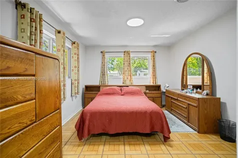 6331 SW 62nd Terrace South Miami FL 33143
