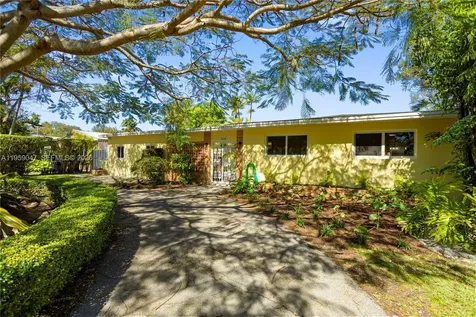 6331 SW 62nd Terrace South Miami FL 33143