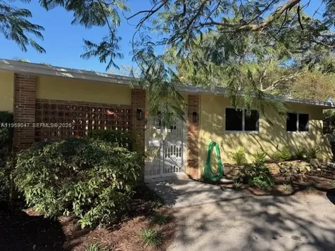 6331 SW 62nd Terrace South Miami FL 33143