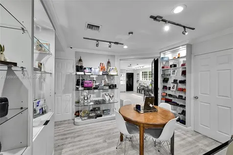 2212 SW 22nd Avenue Miami FL 33145