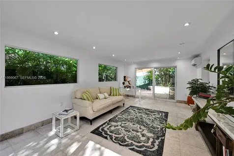 2212 SW 22nd Avenue Miami FL 33145