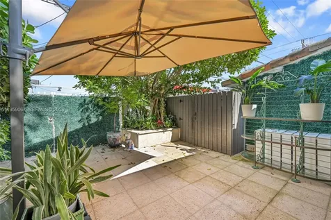 2212 SW 22nd Avenue Miami FL 33145