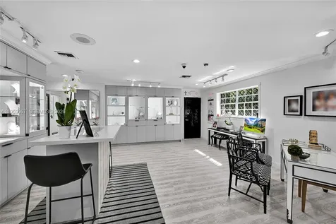 2212 SW 22nd Avenue Miami FL 33145