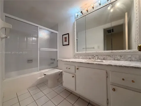5601 Collins Avenue Miami Beach FL 33140