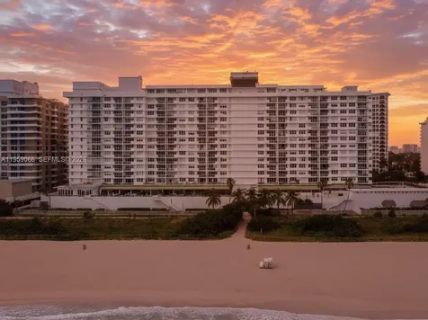 5601 Collins Avenue Miami Beach FL 33140
