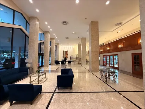 5601 Collins Avenue Miami Beach FL 33140