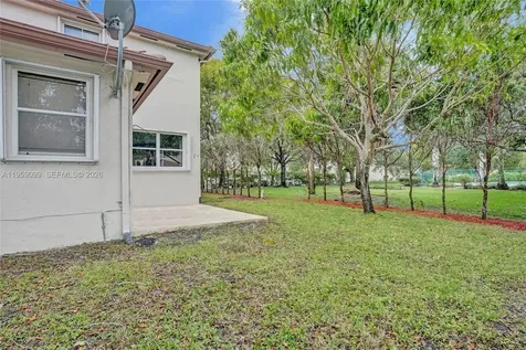 218 NW 75th Terrace Plantation FL 33317