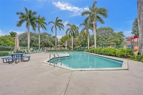 218 NW 75th Terrace Plantation FL 33317