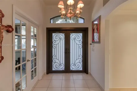 15959 SW 6th Street Pembroke Pines FL 33027