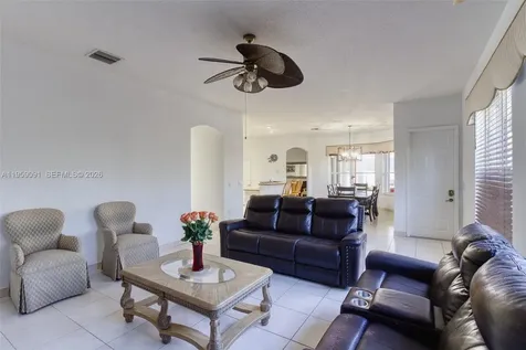 15959 SW 6th Street Pembroke Pines FL 33027