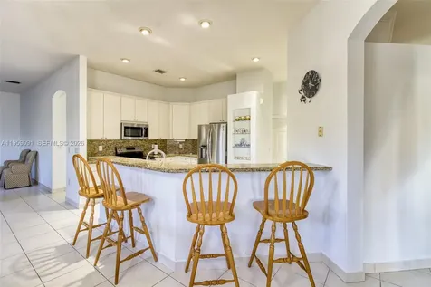 15959 SW 6th Street Pembroke Pines FL 33027