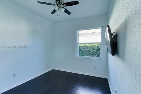 15959 SW 6th Street Pembroke Pines FL 33027
