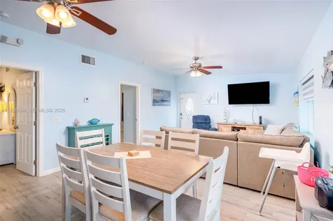 410 10th Street Key Colony Beach FL 33051