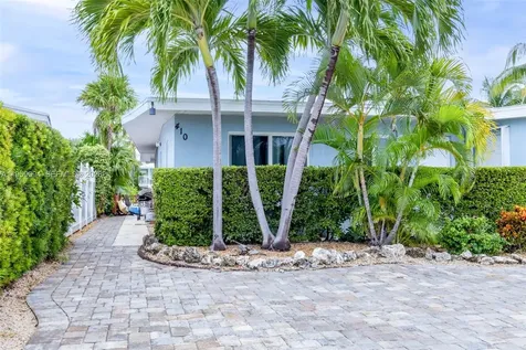 410 10th Street Key Colony Beach FL 33051