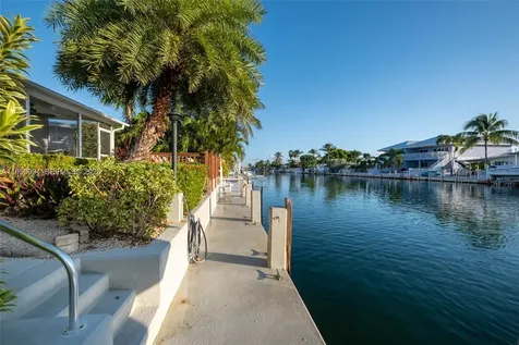 410 10th Street Key Colony Beach FL 33051