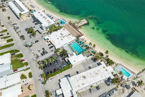 410 10th Street Key Colony Beach FL 33051