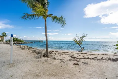 410 10th Street Key Colony Beach FL 33051