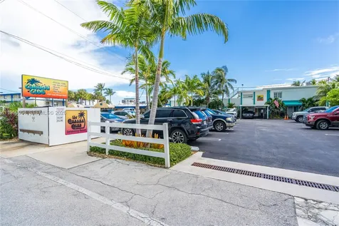 410 10th Street Key Colony Beach FL 33051