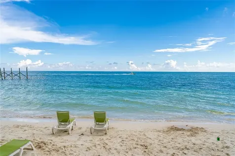 410 10th Street Key Colony Beach FL 33051