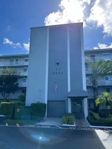 2226 N Cypress Bend Drive Pompano Beach FL 33069