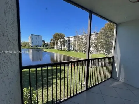 2226 N Cypress Bend Drive Pompano Beach FL 33069