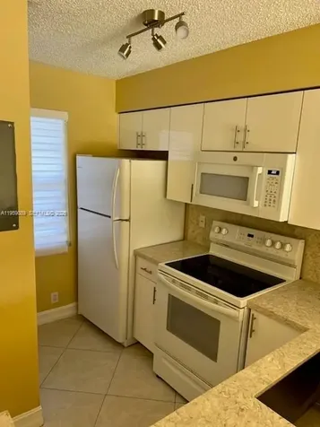 2226 N Cypress Bend Drive Pompano Beach FL 33069