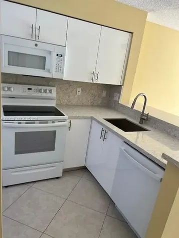 2226 N Cypress Bend Drive Pompano Beach FL 33069