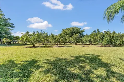 19225 SW 186th Street Miami FL 33187