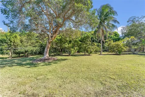 19225 SW 186th Street Miami FL 33187
