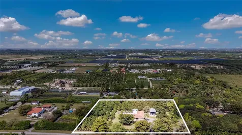 19225 SW 186th Street Miami FL 33187