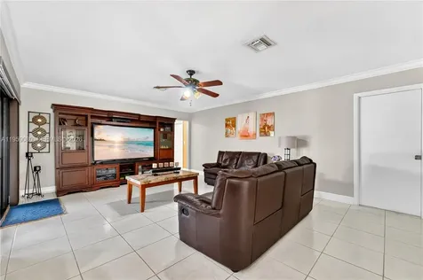 19225 SW 186th Street Miami FL 33187