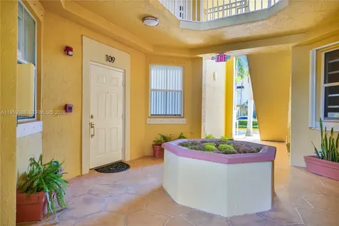 8964 W Flagler Street Miami FL 33174