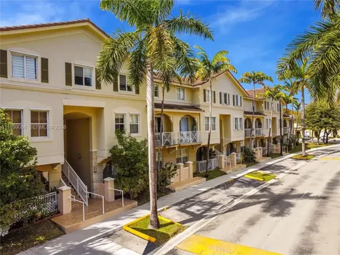 8964 W Flagler Street Miami FL 33174