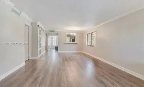 402 Lakeview Drive Weston FL 33326
