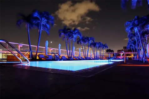 102 24th Street Miami Beach FL 33139